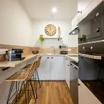 67 Victor Hugo Apartment *