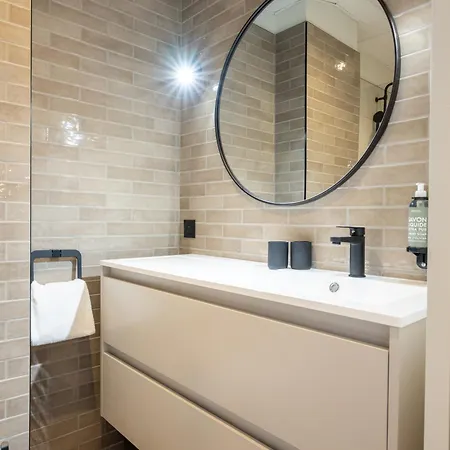 Apartment 67 Victor Hugo