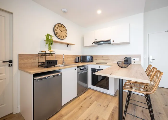 67 Victor Hugo Cognac