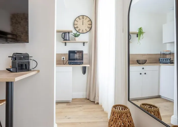 67 Victor Hugo Cognac